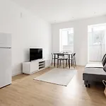 ALTIDO Campolide Flats